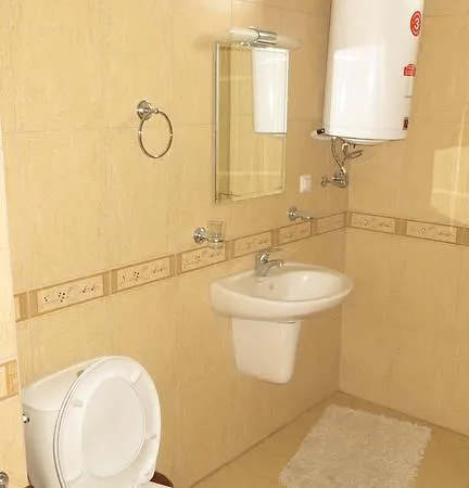 Апартхотел Камелия Гарден - Official Rental