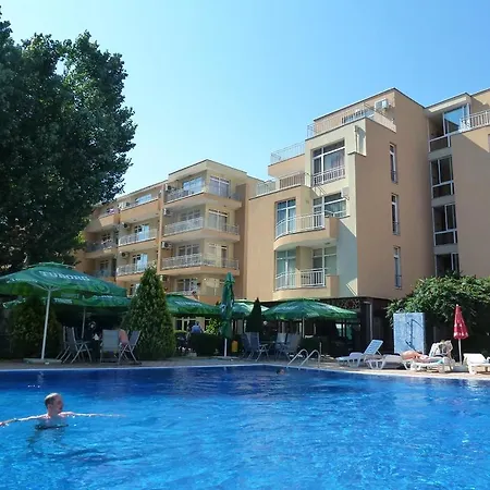 Aparthotel Kamelia Garden - Official Rental 2*